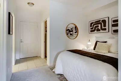 517 225th Lane NE #E102, Sammamish, WA 98074 - Photo 16