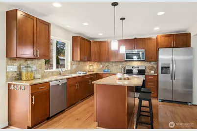 215 SW 144th Street, Burien, WA 98166 - Photo 8