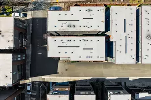 312 7th Ln S, Kirkland, WA 98033 - Photo 2