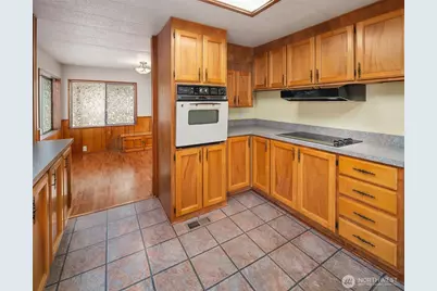 12223 125th Street E #101, Puyallup, WA 98374 - Photo 10