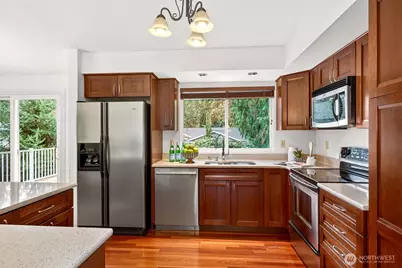 11404 110th Avenue NE, Kirkland, WA 98033 - Photo 12