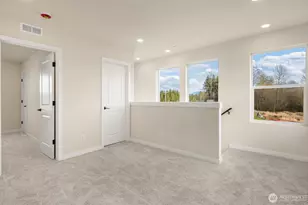 2425 160th Pl NE, Marysville, WA 98271 - Photo 10