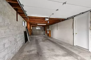 3202 49th Ave SW, Seattle, WA 98116 - Photo 28