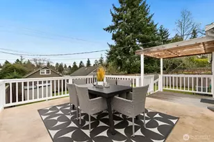 3202 49th Ave SW, Seattle, WA 98116 - Photo 14