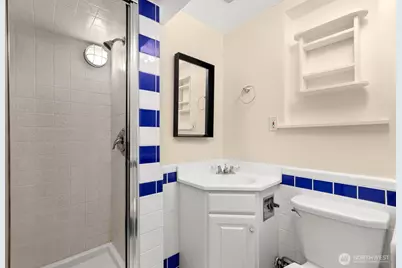 3202 49th Avenue SW, Seattle, WA 98116 - Photo 24