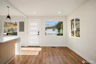 12215 44th Ave S, Tukwila, WA 98178 - Photo 18