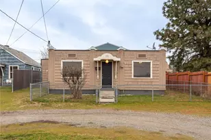 616 S Chelan Ave, Wenatchee, WA 98801 - Photo 2