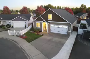 209 Fenway Ct, Napavine, WA 98532 - Photo 2