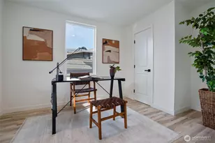 1940 5th St, Bremerton, WA 98337 - Photo 10