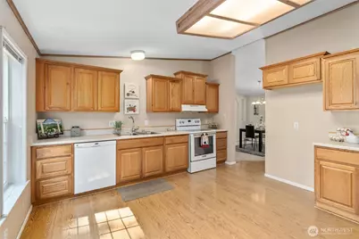 23606 SE 285th Street, Maple Valley, WA 98038 - Photo 10