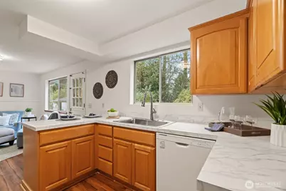 8615 194th Place SW, Edmonds, WA 98026 - Photo 10