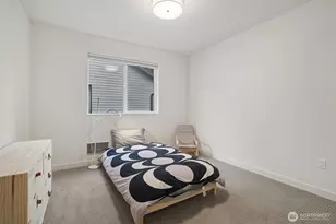 12332 38th Ave NE, Seattle, WA 98125 - Photo 24