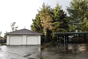 2007 99th St E, Tacoma, WA 98445 - Photo 2