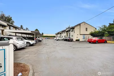 1313 W James Street #9, Kent, WA 98032 - Photo 2