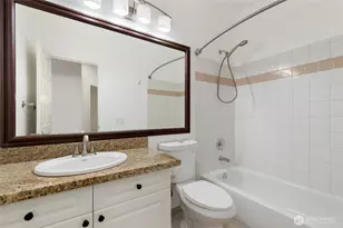 18656 NE 56th Ct, Redmond, WA 98052 - Photo 12