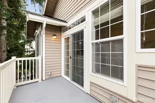 18656 NE 56th Ct, Redmond, WA 98052 - Photo 14