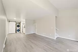 6236 137th Pl NE, Redmond, WA 98052 - Photo 2