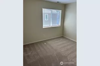 2055 Garry Oaks Avenue #B, DuPont, WA 98327 - Photo 16