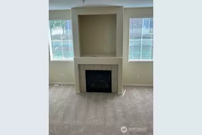 2055 Garry Oaks Avenue #B, DuPont, WA 98327 - Photo 4