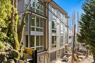 3817 D Fremont Ave N, Seattle, WA 98103 - Photo 2