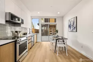 3817 D Fremont Ave N, Seattle, WA 98103 - Photo 10