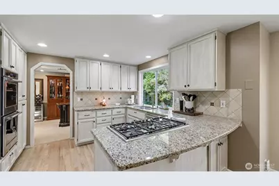 14710 SE 184th Place, Renton, WA 98058 - Photo 4