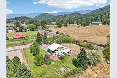 18527 Hazel Street, Leavenworth, WA 98826 - Photo 36