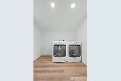 12630 24th Avenue S, Seattle, WA 98168 - Photo 10