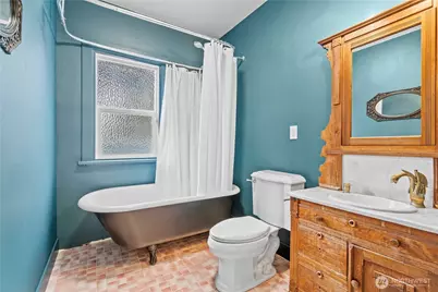 12630 24th Avenue S, Seattle, WA 98168 - Photo 8