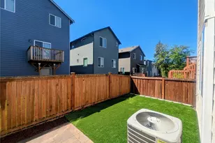 2016 171st St SW, Lynnwood, WA 98037 - Photo 30