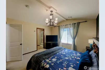 2016 171st Street SW, Lynnwood, WA 98037 - Photo 18
