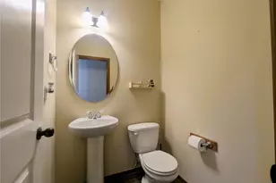 2016 171st St SW, Lynnwood, WA 98037 - Photo 16