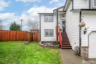 16669 Rainier View Dr SE, Yelm, WA 98597 - Photo 2