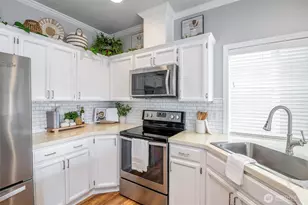 7115 33rd Ave NE, Lacey, WA 98516 - Photo 8