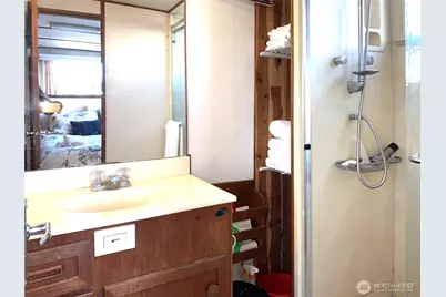 2000 Westlake Avenue N #E-3, Seattle, WA 98109 - Photo 18