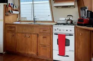 2000 Westlake Ave N, Seattle, WA 98109 - Photo 14