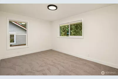 2032 NE 123rd Street, Seattle, WA 98125 - Photo 16