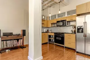 1120 Cliff St, Tacoma, WA 98402 - Photo 8