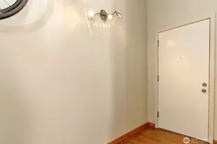 1120 Cliff St, Tacoma, WA 98402 - Photo 10