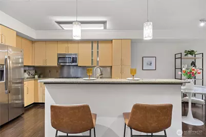 413 NE 70th Street #207, Seattle, WA 98115 - Photo 12