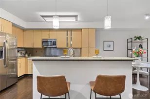 413 NE 70th St, Seattle, WA 98115 - Photo 12