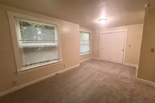 1735 24th Ave, Seattle, WA 98122 - Photo 10