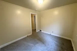 1735 24th Ave, Seattle, WA 98122 - Photo 12