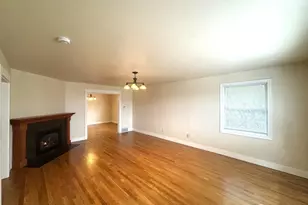 1735 24th Ave, Seattle, WA 98122 - Photo 4