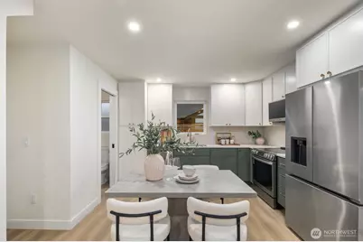 7555 32nd Avenue SW #B, Seattle, WA 98126 - Photo 6