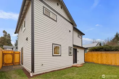 7555 32nd Avenue SW #B, Seattle, WA 98126 - Photo 34