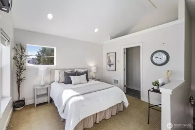 202 24th Avenue E #6, Seattle, WA 98112 - Photo 14