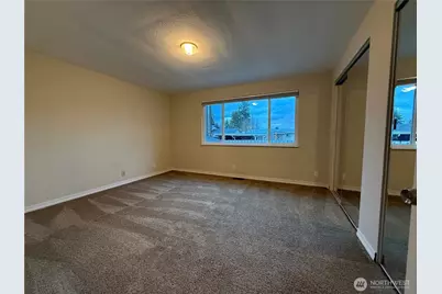 221 W Forest Avenue, Port Angeles, WA 98362 - Photo 10