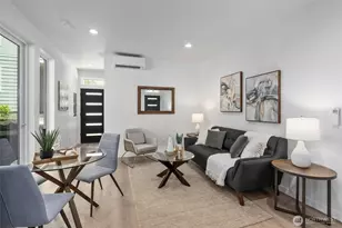 10736 Interlake Ave N, Seattle, WA 98133 - Photo 4