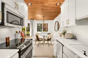 733 Lake St S, Kirkland, WA 98033 - Photo 14